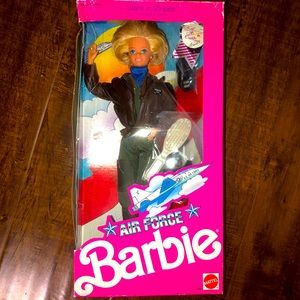 Vintage 1990 Air Force Barbie
